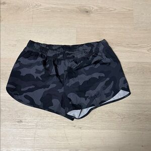 Old Navy Black Camo Athletic Workout Gym Running Shorts